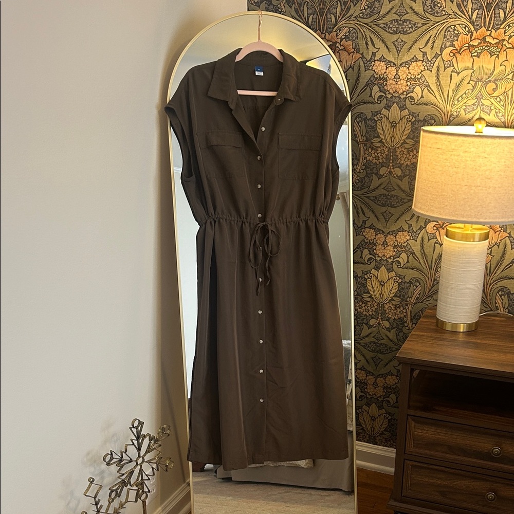 Old Navy Green Button-Down Dress